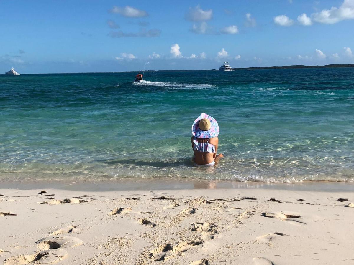 Turtles Nest Bahamas George Town Exterior foto